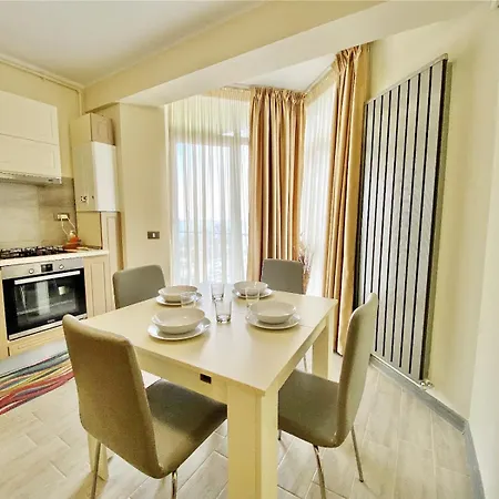 Alezzi Beach Apartament Năvodari
