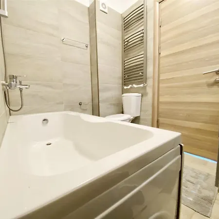Alezzi Beach Apartament Năvodari